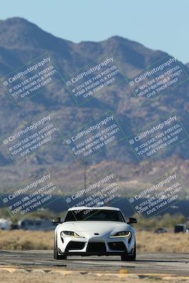 media/Nov-23-2025-Speed Ventures (Sun) [[88f20b6e61]]/6-Yellow Group/Session 1 (Turns 16 and 17 Exit)/